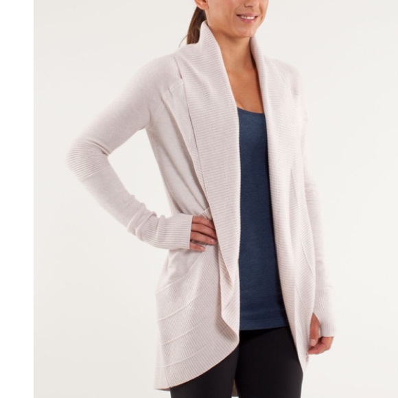 lululemon athletica Sweaters - Lululemon Transformation Wrap sweater EUC